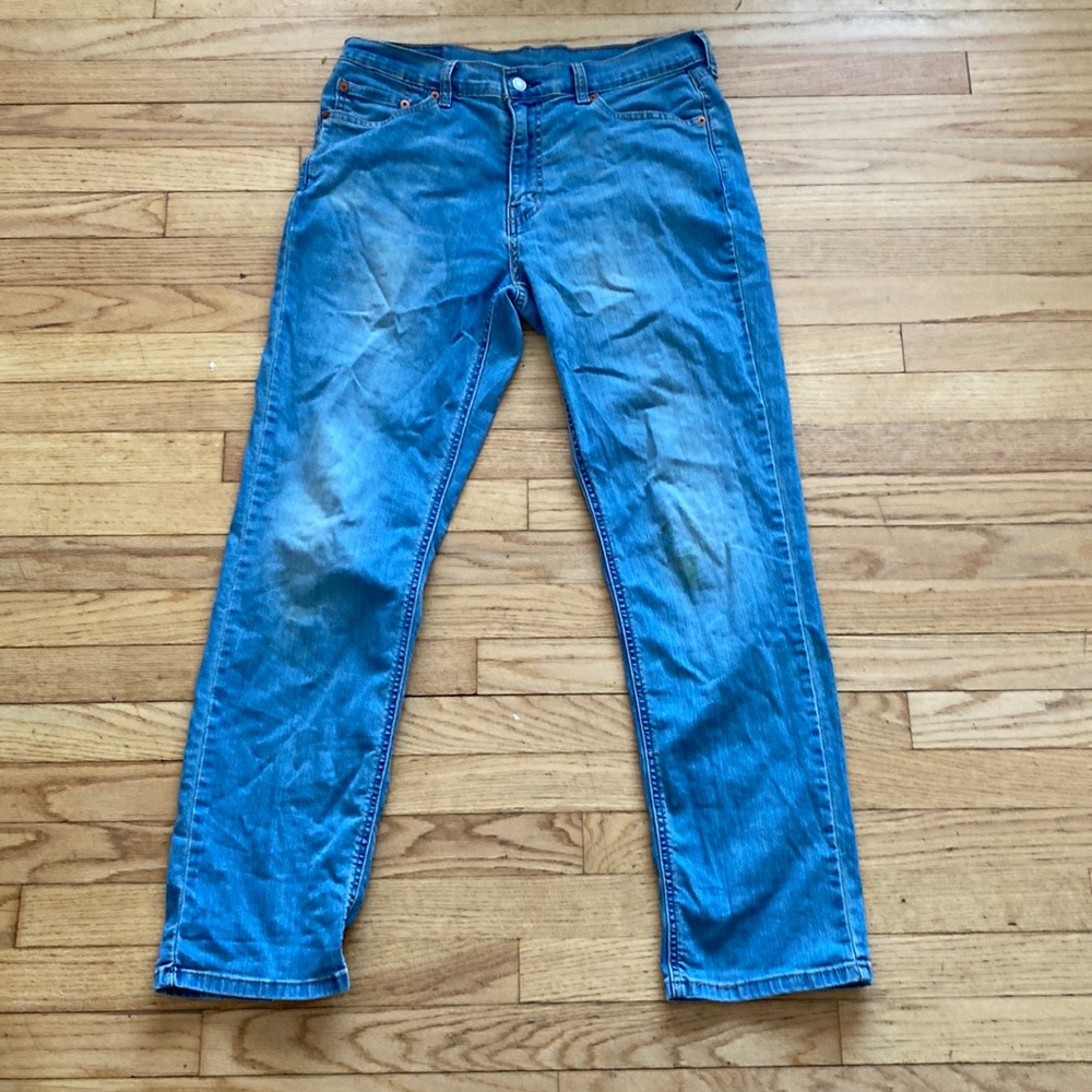 Levi Jeans Size 33 32